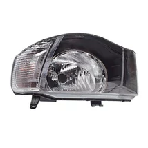 8301A825 Mitsubishi L200 Bal Fényszóró