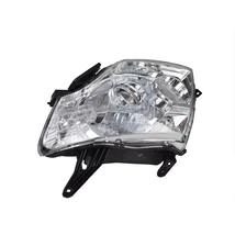 Bontott Mitsubishi Pajero Fényszóró 8301C943