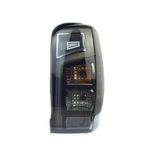 8330B214 Mitsubishi L200 Hátsó Lámpa Fekete Jobb 2019-2023