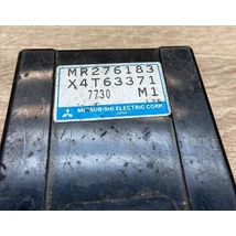MR276183 Mitsubishi Pajero Központi Differenciálzár Vezérlő Elektronika