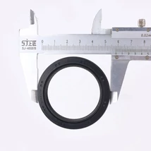 58 mm Külső  Átmérő - 90311-43008 Toyota Hilux Terepváltó Első Fedél Szimering KUN GUN 2005-2024