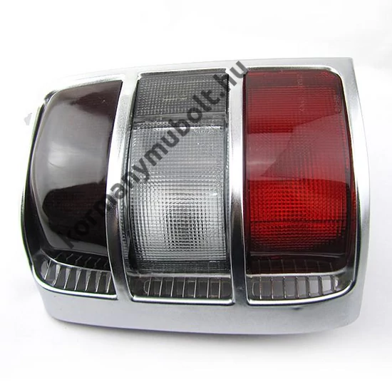 Mitsubishi Pajero Jobb Hátsó Lámpa MB683992