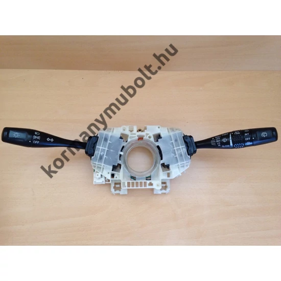 Mitsubishi Outlander Kormánykapcsoló MN134591