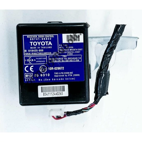 Gyártási szám: 61B425-000 Tokai Rika Thailand